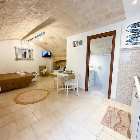 Pietra & Mare H2o Historic Center By Gessica